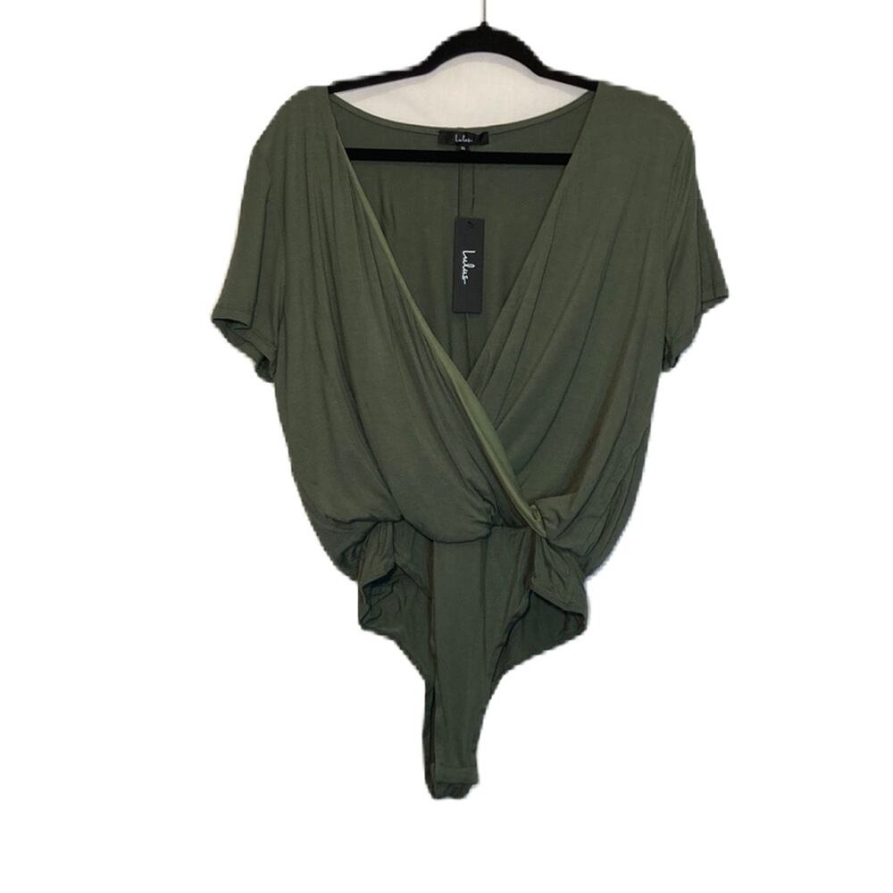 Lulu’s Marren Slate Green Short Sleeve Faux Wrap Surplice Blouse Bodysuit Sz XL